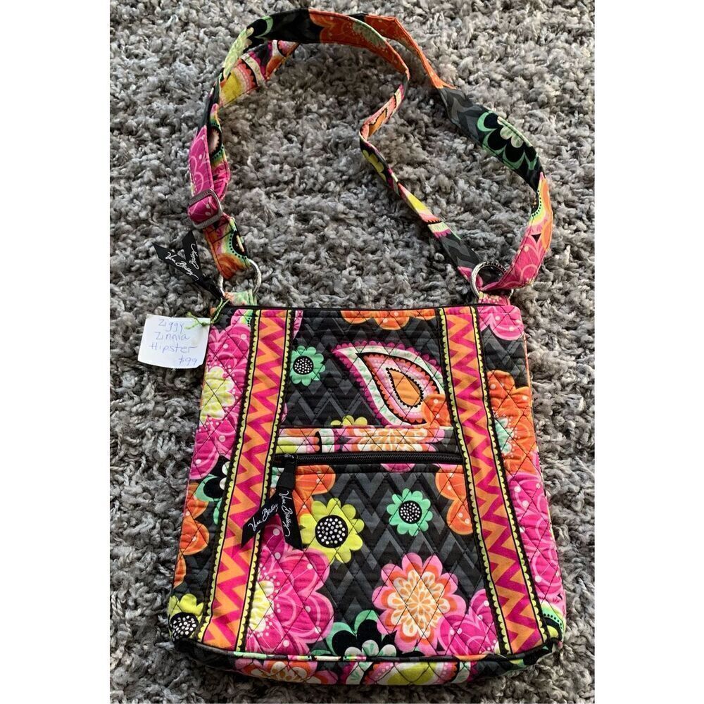 NWT Vera Bradley Ziggy Zinnia Hipster Crossbody Bag Purse Quilted $99 - Picture 3 of 9
